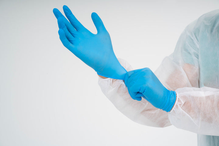 Blue vs Orange Nitrile Gloves: When Colour and Grip Make a Difference