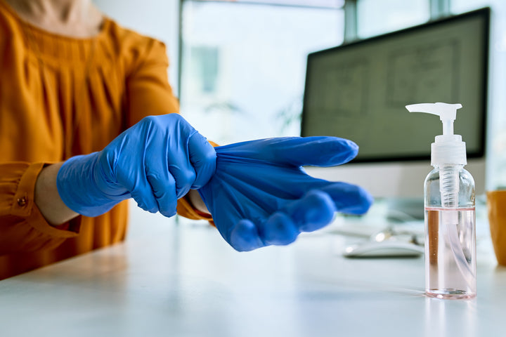Wholesale Disposable Gloves in Canada: How to Work Out Cost per Glove, per Case and per Pallet