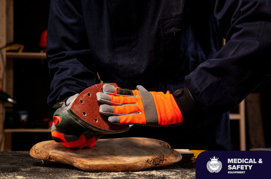 5 Ways Grizzly Grip Gloves Outlast Standard Nitrile Gloves